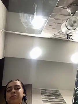 Snapshot of Foxy_Assh_ chatting on September 29, 2025, 3:44 am Foxy Assh online show from September 29, 2025, 3:44 am