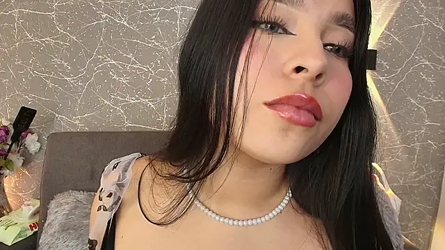 mia roux13 online show from February 26, 2025, 10:09 pm