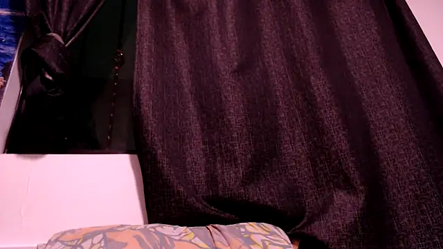 Snapshot of gavi_19cm chatting on November 5, 2025, 3:39 am gavi 19cm online show from November 5, 2025, 3:39 am