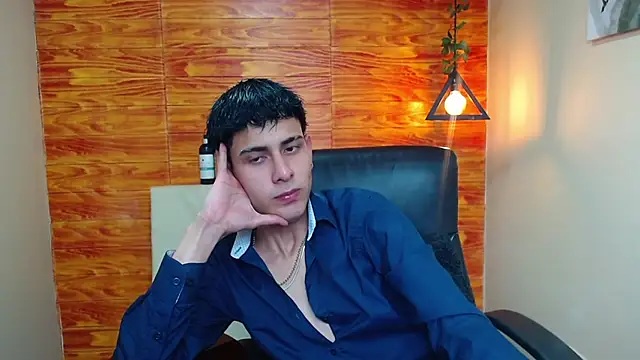 Snapshot of Bastiaan_28 chatting on January 9, 2025, 4:08 am Bastiaan 28 online show from January 9, 2025, 4:08 am