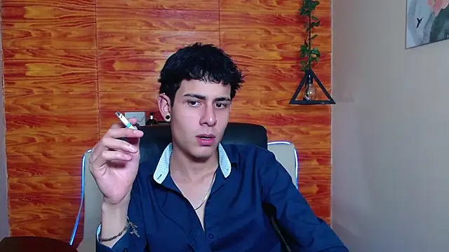 Snapshot of Bastiaan_28 chatting on January 19, 2025, 7:25 am Bastiaan 28 online show from January 19, 2025, 7:25 am