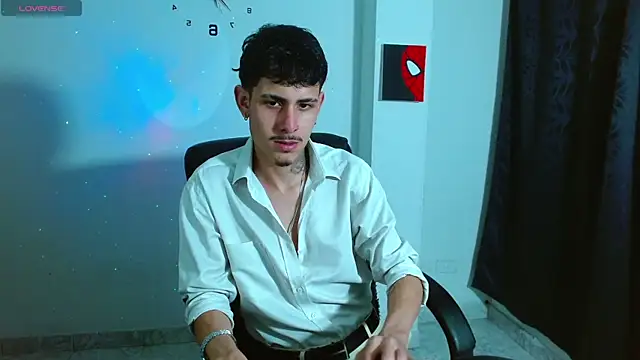 Bastiaan 28 online show from October 7, 2025, 11:02 pm