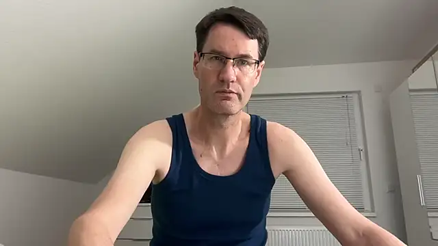 zxzx cam1 online show from March 3, 2026, 6:36 pm