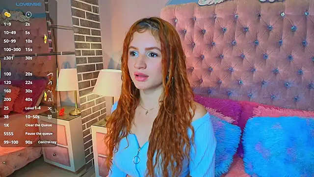 AdelaineBest online show from December 4, 2025, 11:46 pm