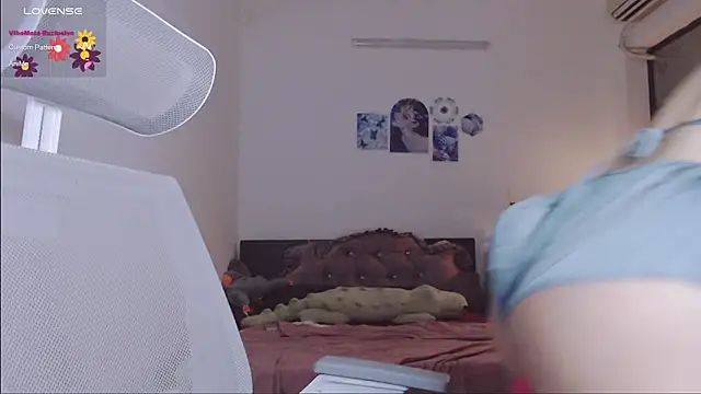  OMO  online show from October 4, 2025, 5:33 pm