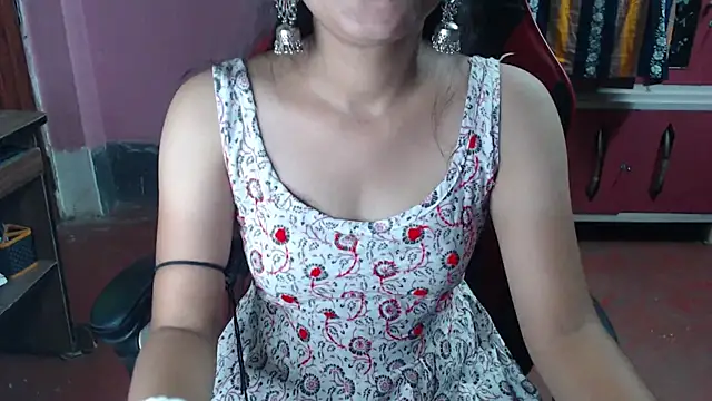 Angel Alison  online show from May 26, 2026, 6:59 pm