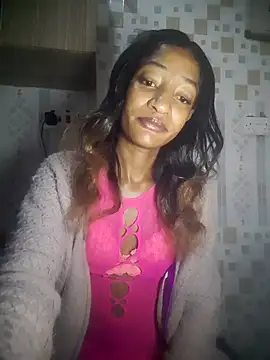 Snapshot of GoddessVee chatting on July 12, 2026, 9:39 pm GoddessVee online show from July 12, 2026, 9:39 pm