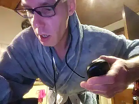 0815lukas2024 online show from January 19, 2025, 10:49 pm