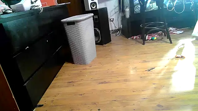 0815lukas2024 online show from October 8, 2025, 9:56 pm