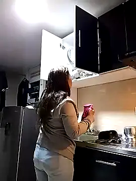 CaroMasha online show from March 27, 2026, 11:59 pm