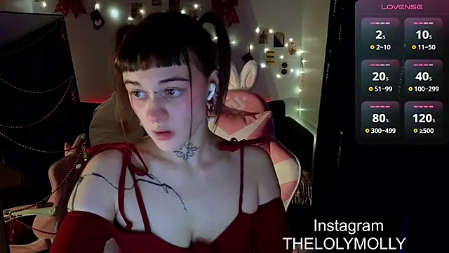 Snapshot of LolyMolli chatting on December 30, 2024, 1:58 pm LolyMolli online show from December 30, 2024, 1:58 pm