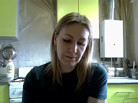 AshleyXHoney online show from February 26, 2026, 8:35 am