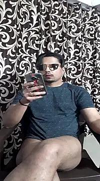 Snapshot of 69venom69 chatting on December 31, 2024, 2:03 pm 69venom69 online show from December 31, 2024, 2:03 pm