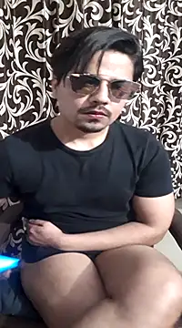 Snapshot of 69venom69 chatting on February 17, 2025, 10:40 am 69venom69 online show from February 17, 2025, 10:40 am