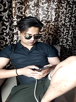 Snapshot of 69venom69 chatting on March 13, 2025, 4:49 am 69venom69 online show from March 13, 2025, 4:49 am