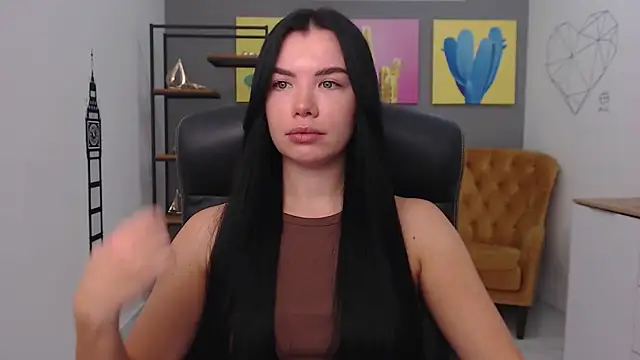 MadisonGomes online show from November 10, 2025, 9:08 am