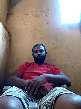 Snapshot of ListedLoin chatting on November 7, 2025, 2:06 pm ListedLoin online show from November 7, 2025, 2:06 pm