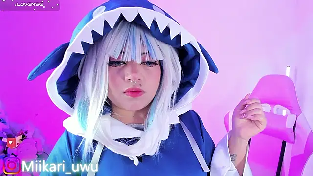 Ahri Elderwood online show from January 13, 2026, 5:24 am