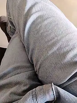 myhot1551 online show from November 28, 2025, 5:10 am