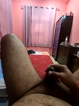 Snapshot of Loveboycurvy chatting on November 3, 2025, 2:57 am Loveboycurvy online show from November 3, 2025, 2:57 am