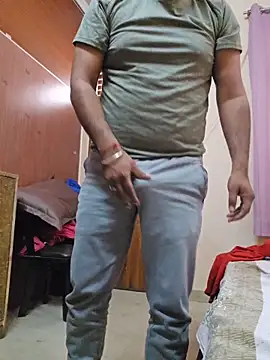 Loveboycurvy online show from April 10, 2026, 2:39 am