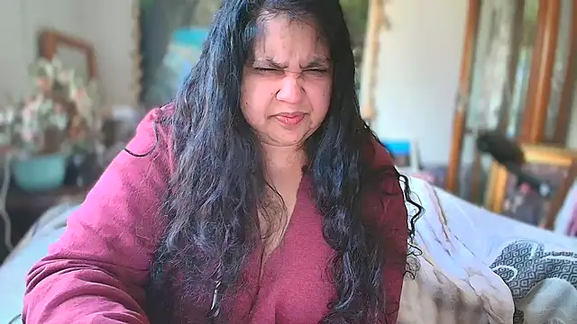 MelanieFawker online show from January 27, 2025, 9:33 pm