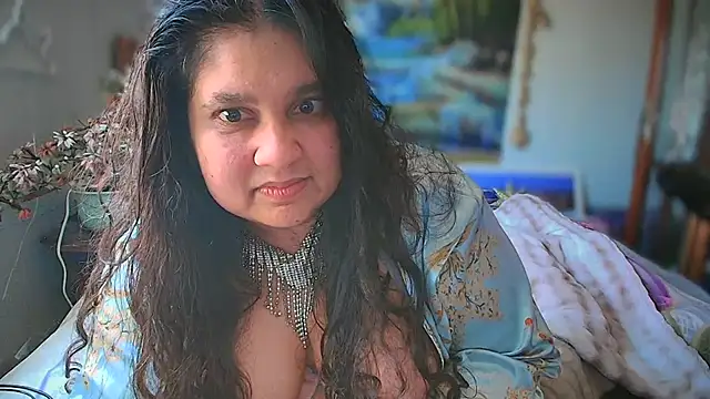 MelanieFawker online show from February 3, 2025, 7:31 pm