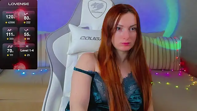 Snapshot of FlamyGold chatting on October 11, 2025, 12:04 pm FlamyGold online show from October 11, 2025, 12:04 pm