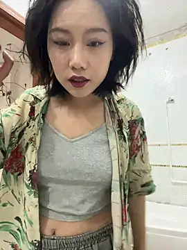 Eliza-E online show from March 21, 2026, 12:59 am