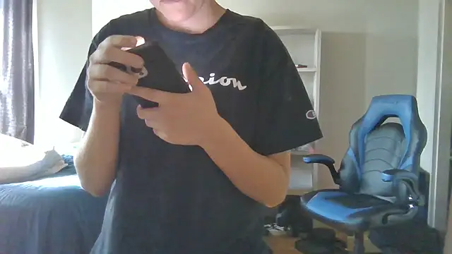 KaliSnow199623 online show from September 21, 2025, 8:21 pm