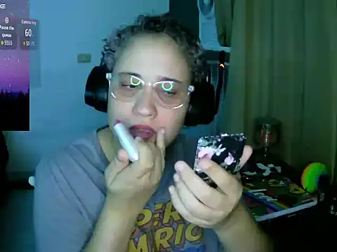 Snapshot of lolalicious_758 chatting on October 7, 2025, 11:46 pm lolalicious 758 online show from October 7, 2025, 11:46 pm