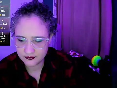 Snapshot of lolalicious_758 chatting on October 26, 2025, 11:20 pm lolalicious 758 online show from October 26, 2025, 11:20 pm