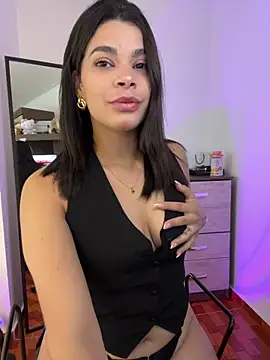 DaryRos online show from March 8, 2025, 10:24 pm