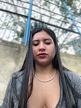 Snapshot of VAL_PRINCESS chatting on December 19, 2024, 12:34 pm VAL PRINCESS online show from December 19, 2024, 12:34 pm