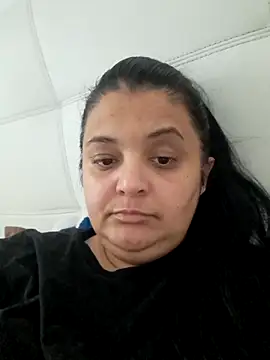 sarahhh1987 online show from February 4, 2026, 7:03 am