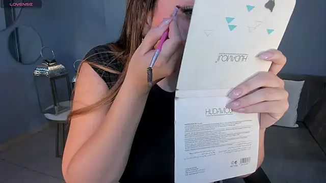 BellaRose X online show from October 8, 2025, 4:10 am