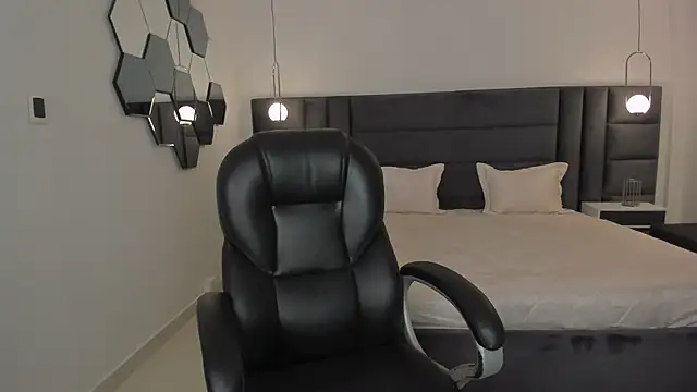 AliceHarper  online show from January 15, 2025, 2:49 am