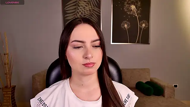 AliceHarper  online show from January 21, 2025, 3:26 am