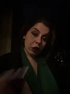 holyeroticss online show from December 19, 2024, 12:02 am