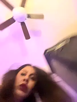 holyeroticss online show from September 12, 2025, 11:48 pm