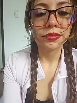 Snapshot of mmmVirginia chatting on November 21, 2025, 5:22 pm mmmVirginia online show from November 21, 2025, 5:22 pm