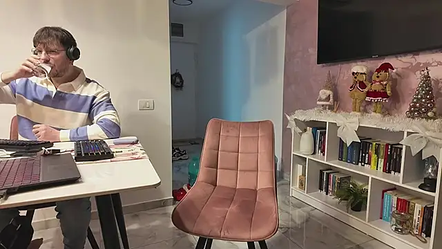 ValeriaGrey online show from December 4, 2025, 12:14 pm