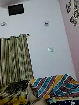 roadtucker123 online show from February 26, 2025, 4:35 pm