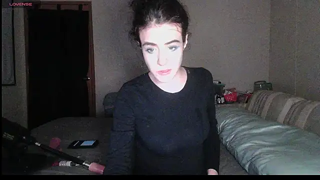 rileyyb  online show from July 9, 2026, 11:53 pm