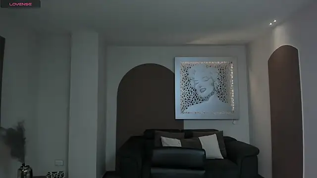 AnaisNin online show from May 21, 2026, 11:06 am
