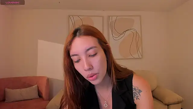Snapshot of AnaisNin chatting on June 13, 2026, 12:03 pm AnaisNin online show from June 13, 2026, 12:03 pm