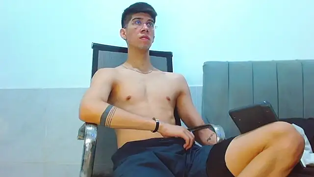 Snapshot of jhony-sex chatting on August 1, 2026, 10:08 pm jhony-sex online show from August 1, 2026, 10:08 pm