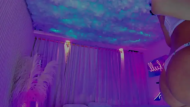 powerfull ts 20 online show from December 4, 2025, 9:01 pm