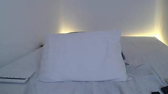   Meow online show from December 22, 2024, 6:28 am