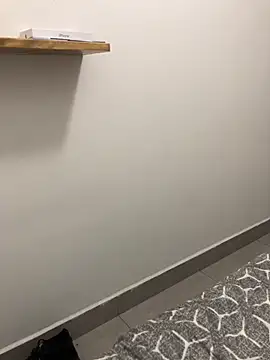 thfrances online show from October 1, 2025, 12:05 am